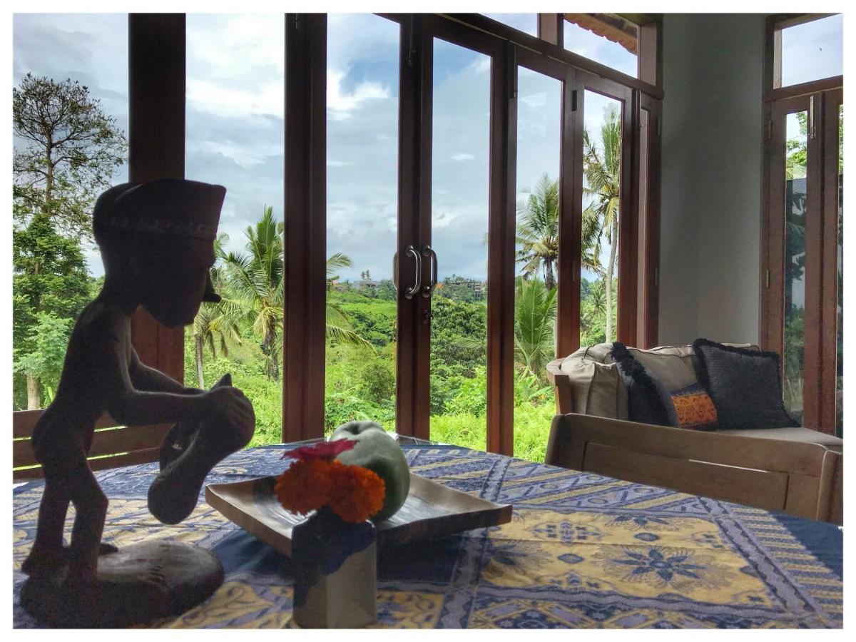 Wake In Paradise And Luxury Lebah Villas Ubud Esterno foto