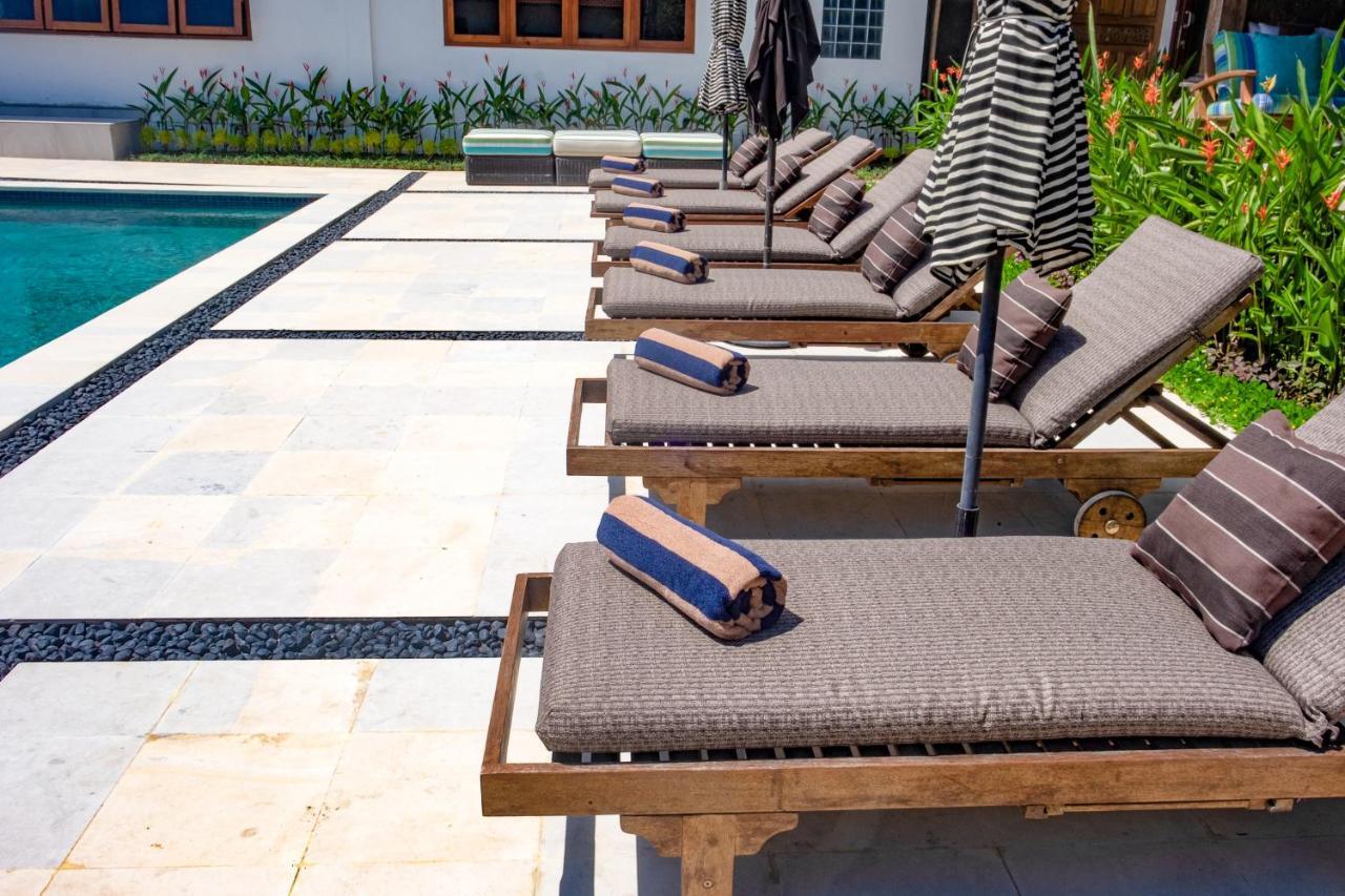 Wake In Paradise And Luxury Lebah Villas Ubud Esterno foto