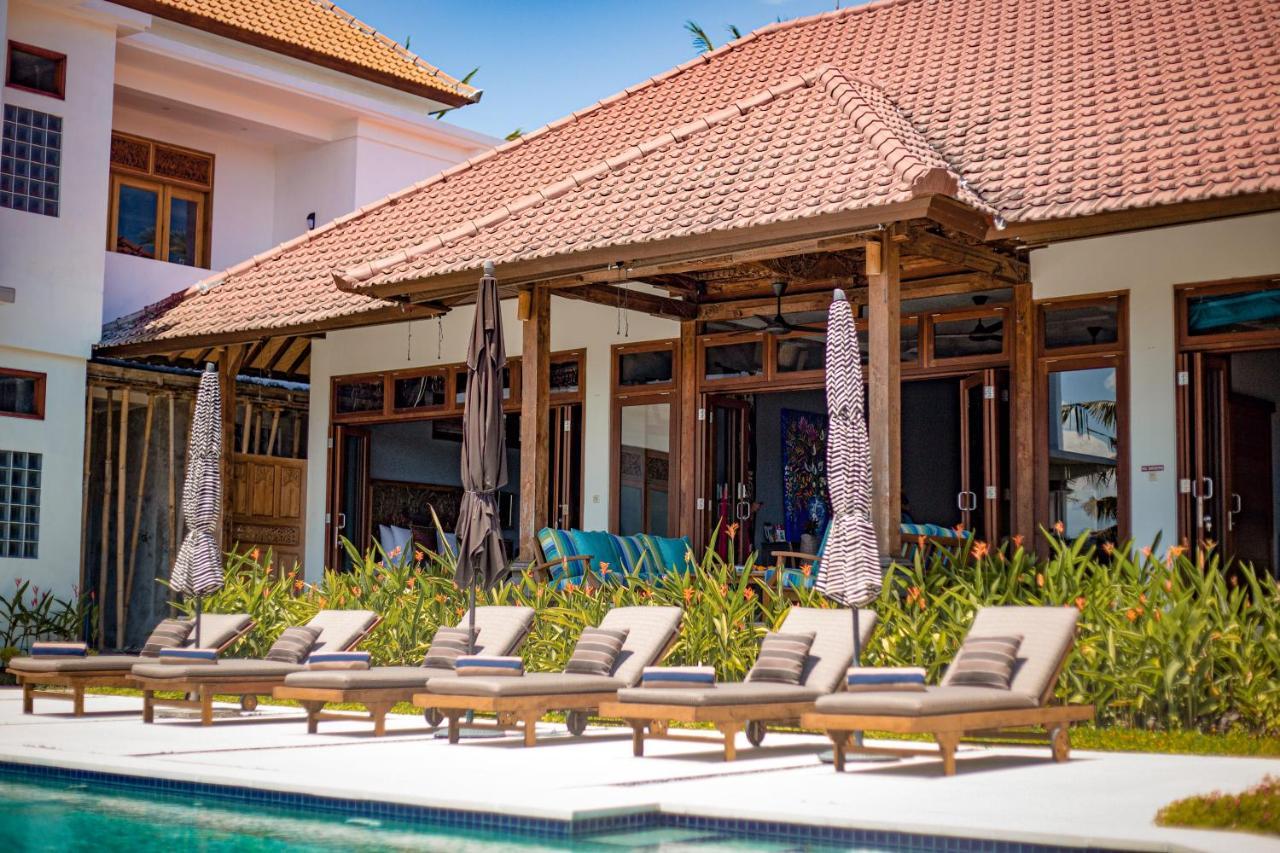 Wake In Paradise And Luxury Lebah Villas Ubud Esterno foto