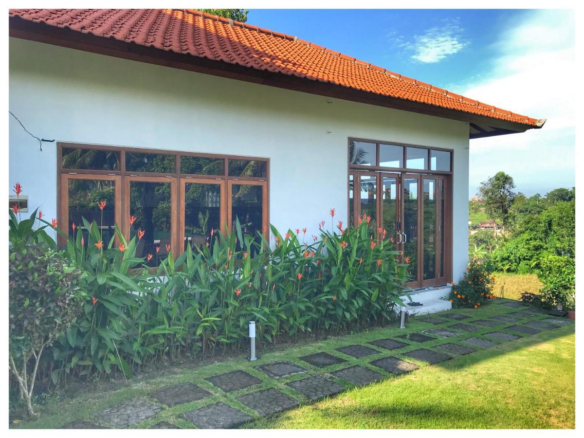 Wake In Paradise And Luxury Lebah Villas Ubud Esterno foto