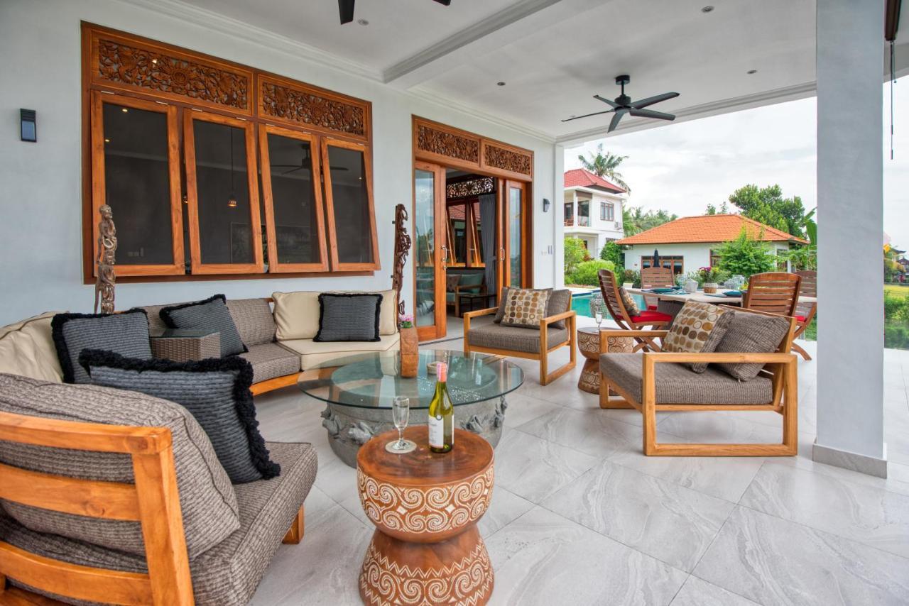 Wake In Paradise And Luxury Lebah Villas Ubud Esterno foto