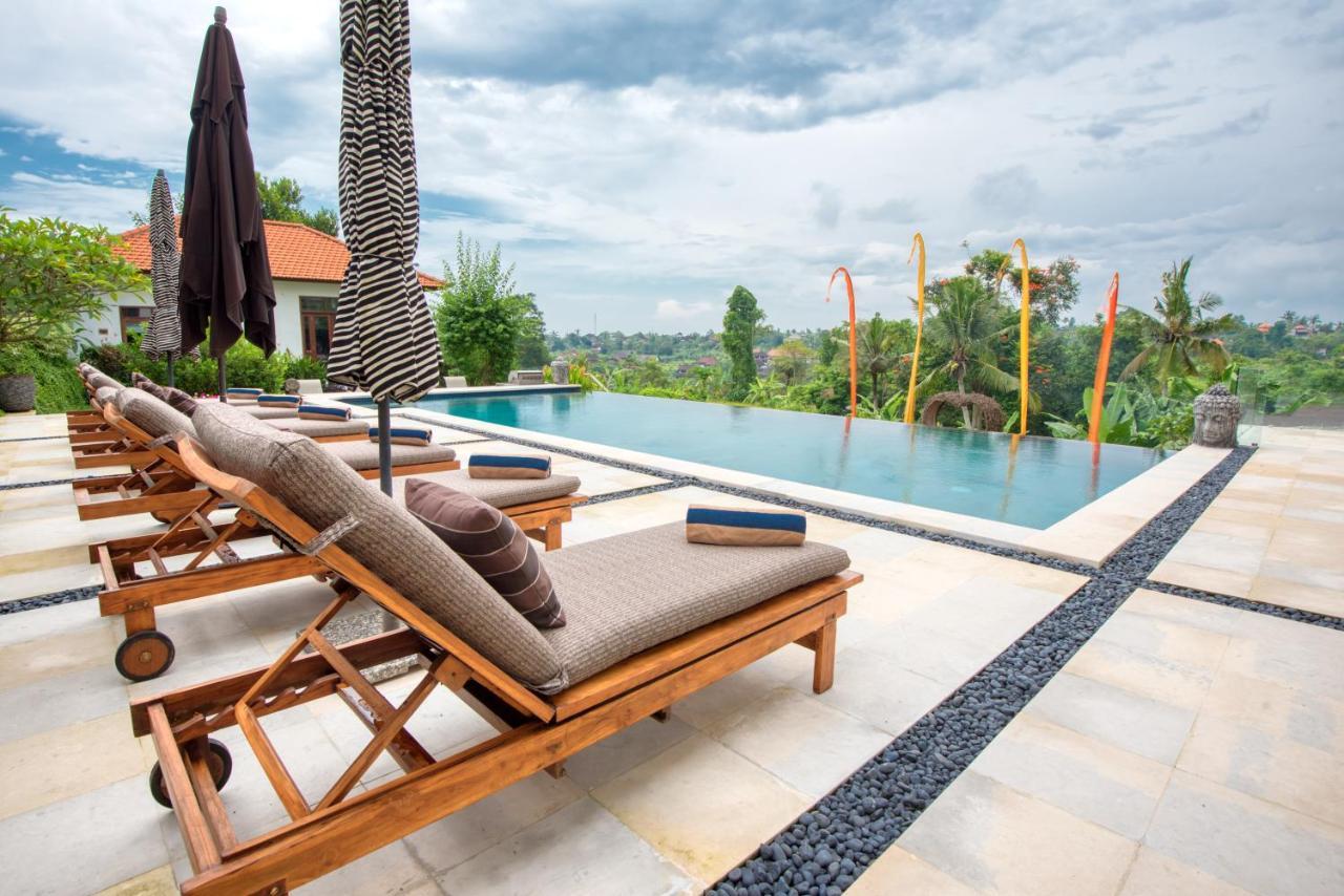 Wake In Paradise And Luxury Lebah Villas Ubud Esterno foto