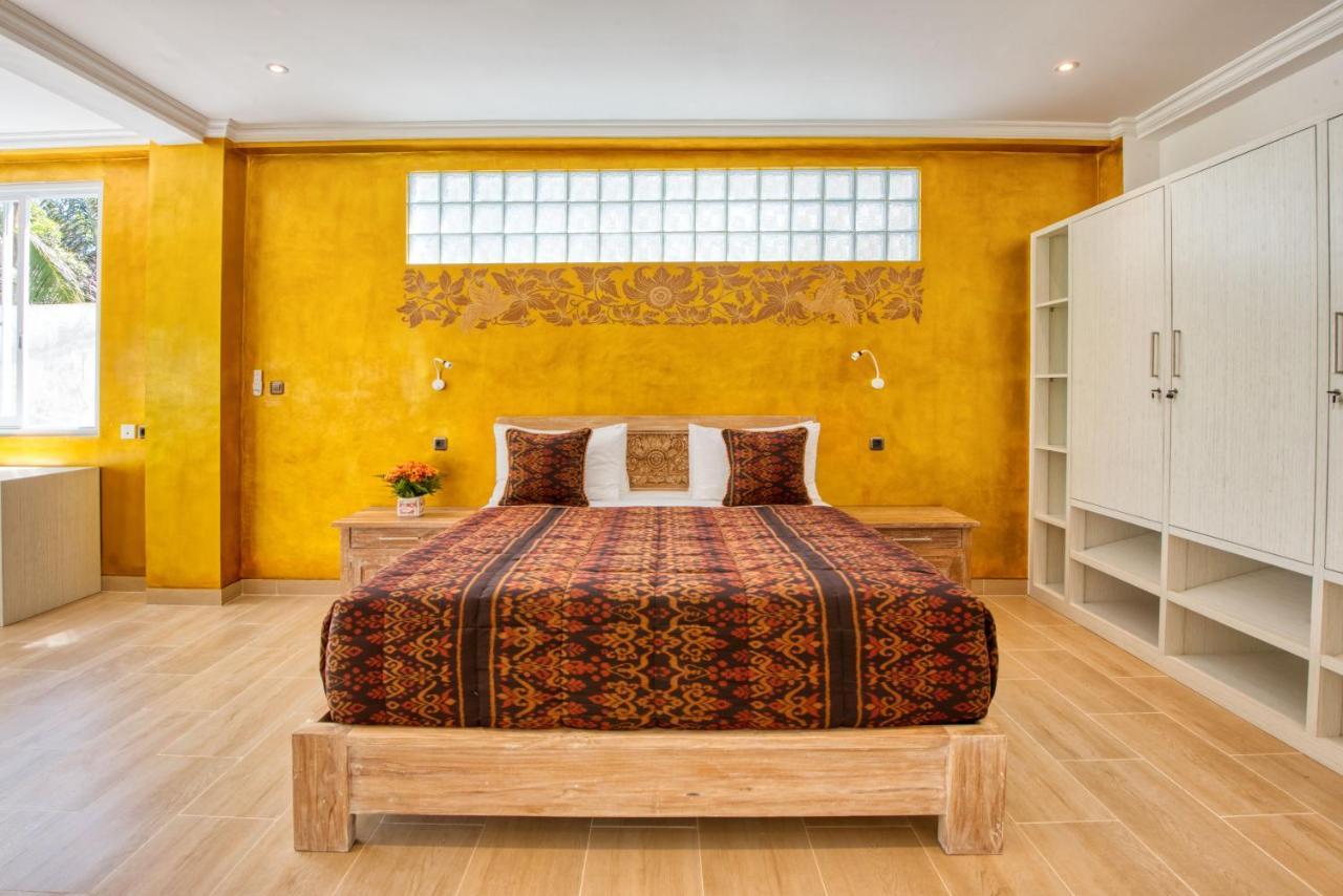 Wake In Paradise And Luxury Lebah Villas Ubud Esterno foto